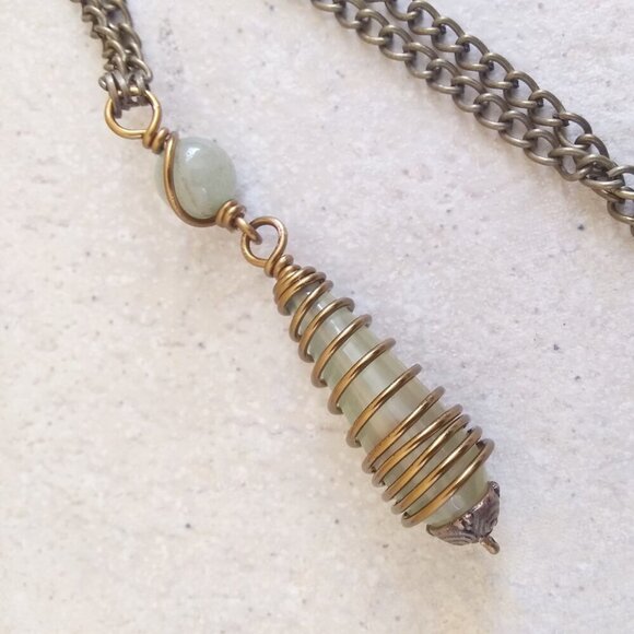 Sage Green Agate Drop Pendant + Bronze Necklace ~ Country Core Bohemian Casual - Picture 3 of 8